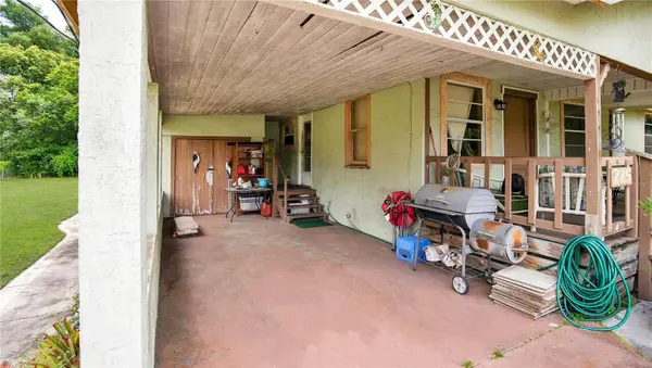 225 NEW SMYRNA BLVD, Osteen, FL 32764