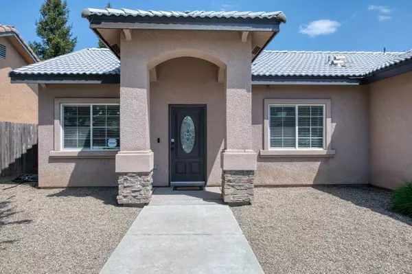 5612 W Cotton Avenue, Fresno, CA 93722