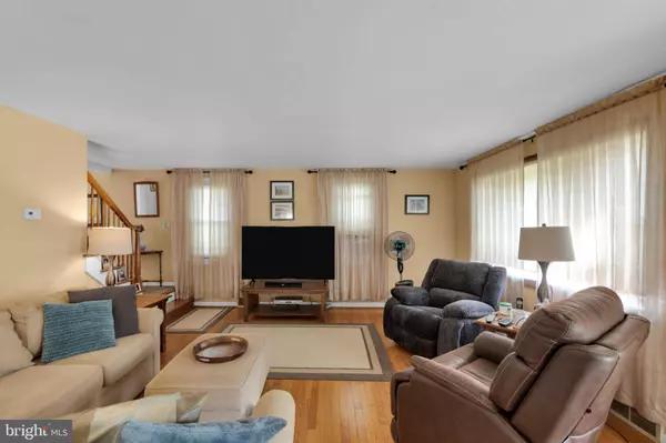 95 E ZION HILL RD, Quakertown, PA 18951