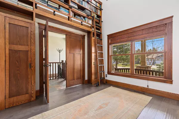 11250 Lambert CT, Hanover, MN 55341