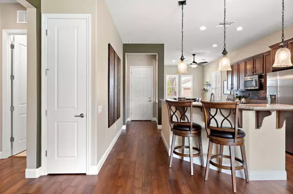 2180 Exminster LN, Roseville, CA 95747