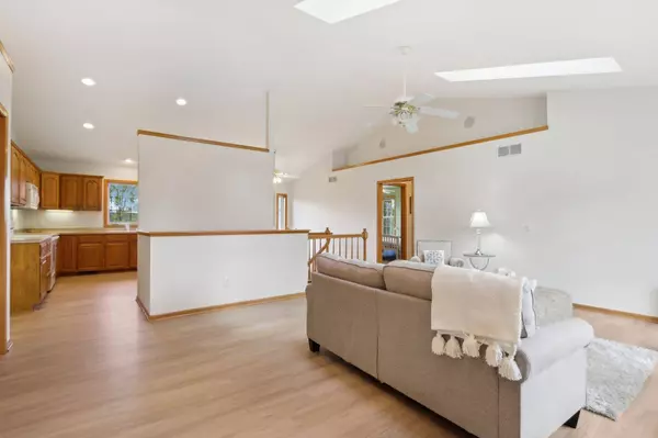 1503 Regency Ridge, Waunakee, WI 53597