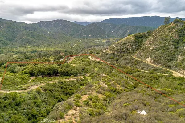 10 De Luz RD, Fallbrook, CA 92028