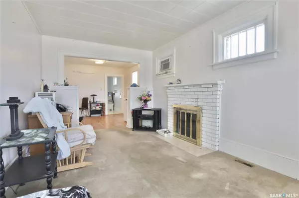 1400 Montague STREET, Regina, SK S4T 3J2