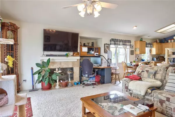 1015 Carryll Park CT, Fallbrook, CA 92028