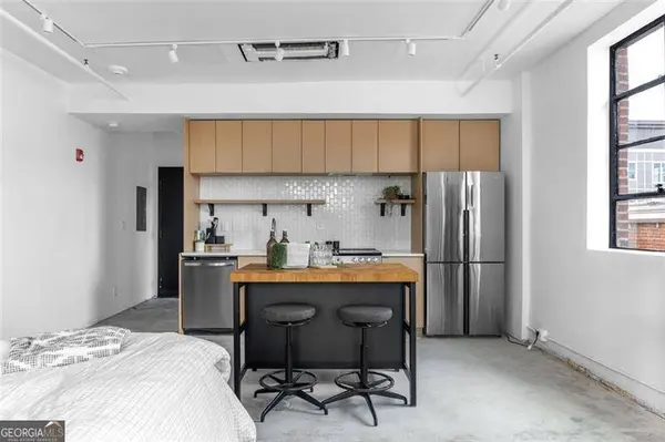 1805 HARVARD #307, Atlanta, GA 30337