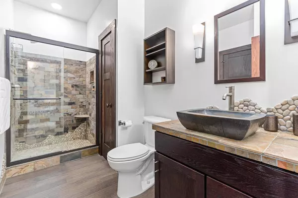 11250 Lambert CT, Hanover, MN 55341