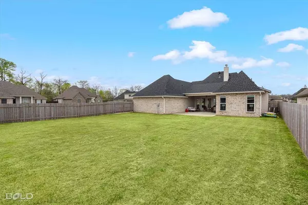 801 Durango Drive, Bossier City, LA 71111