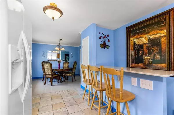 205 NW 65th ST, Gladstone, MO 64118