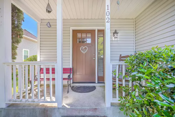 102 Ashton Dr, Goose Creek, SC 29445