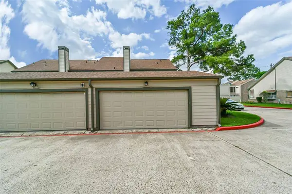 744 Country Place DR #C, Houston, TX 77079