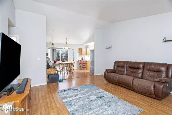 3221 N Parkview CIR, Wasilla, AK 99654