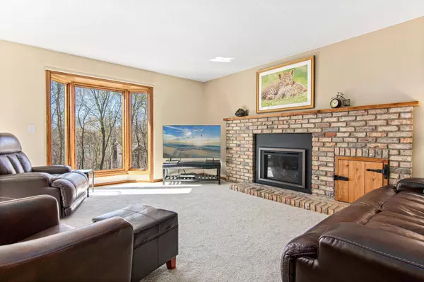 17935 24th AVE N, Plymouth, MN 55447