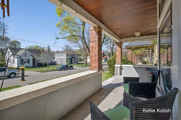 1315 Dunham SE Street, Grand Rapids, MI 49506