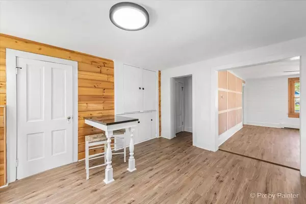 9705 Saint Albans Street, Hebron, IL 60034