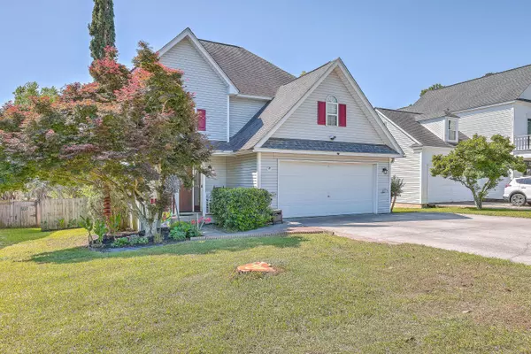 102 Ashton Dr, Goose Creek, SC 29445