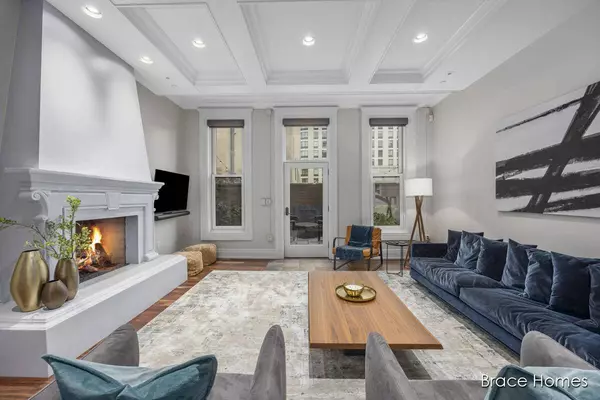 51 Monroe Center NW Street #201, Grand Rapids, MI 49503