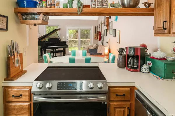 3160 S Cuffers Drive, Bloomington, IN 47403-4362