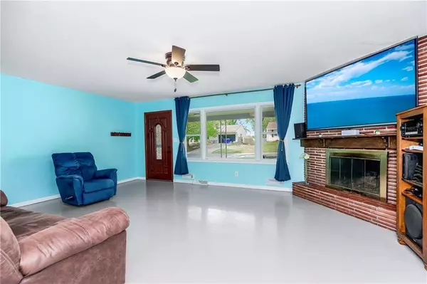 205 NW 65th ST, Gladstone, MO 64118