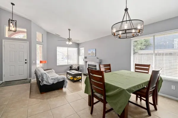 9086 Duovo WAY, Elk Grove, CA 95758