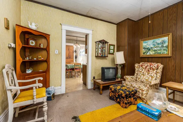 103 E Webster Street, Apple River, IL 61001