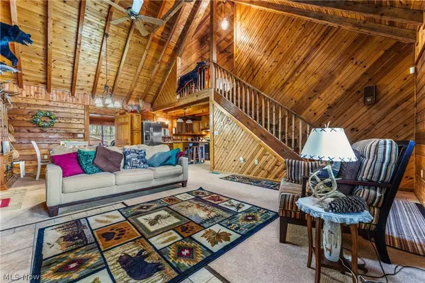 2162 Goshen RD, Salem, OH 44460