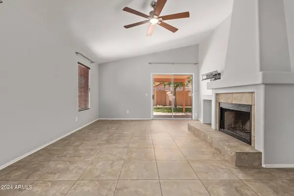 3001 E BROOKWOOD Court, Phoenix, AZ 85048