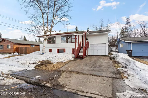 4256 Ross CT, Anchorage, AK 99508