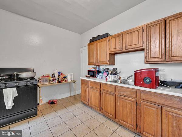 720 N 18TH ST, Harrisburg, PA 17103