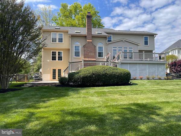 15445 MARTINS HUNDRED DR, Centreville, VA 20120