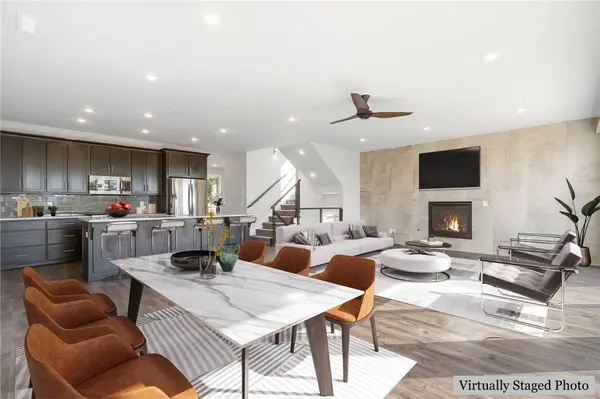 1042 E Huntsville Rd, Fayetteville, AR 72701