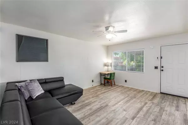 230 Brookside Lane #D, Las Vegas, NV 89107