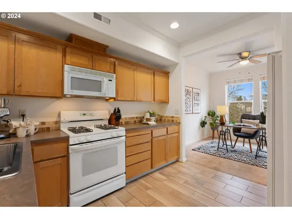 10121 NW JACK LN #86, Portland, OR 97229