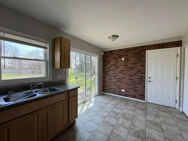 3858 Holly Court, Country Club Hills, IL 60478