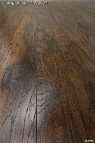 2825 GLENWOOD, Lake Orion, MI 48360