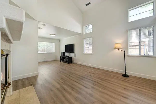 8105 Prior WAY, Antelope, CA 95843