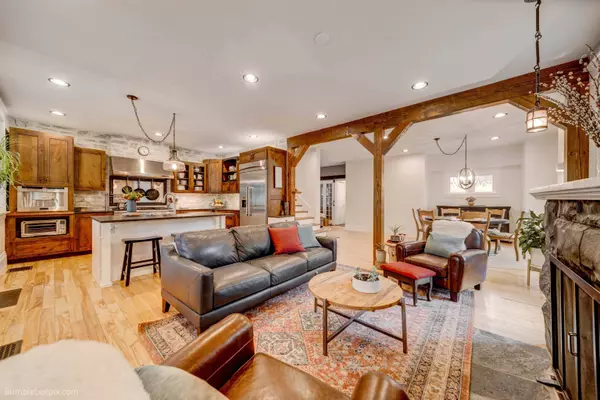 1227 S Adams St, Spokane, WA 99204