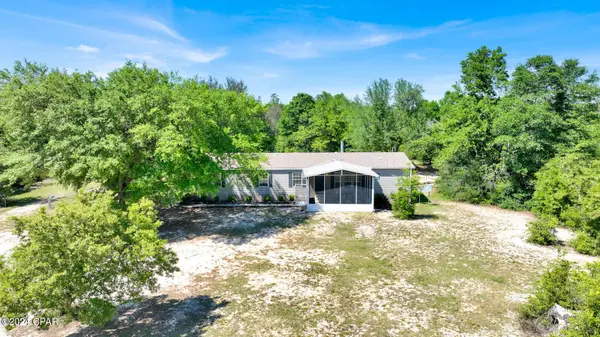 10407 Owenwood RD, Fountain, FL 32438