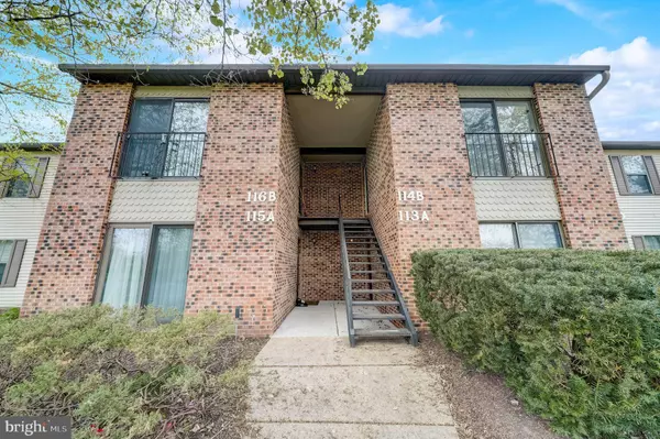 114-B BIRCHFIELD CT, Mount Laurel, NJ 08054