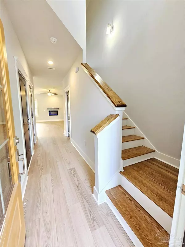 2625 N 8th Ave, Pensacola, FL 32503