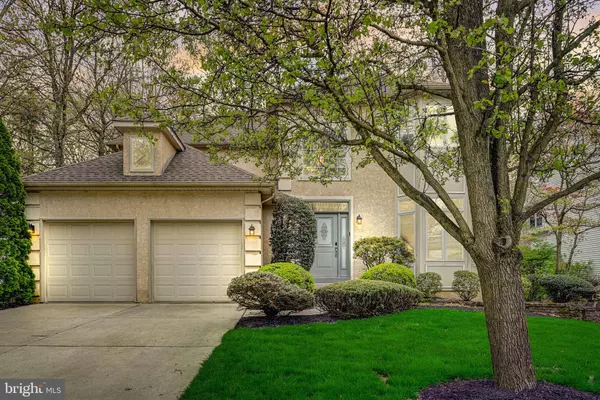 22 LEXINGTON CT, Mount Laurel, NJ 08054