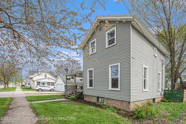 103 W Steel Street, St. Johns, MI 48879, St. Johns, MI 48879