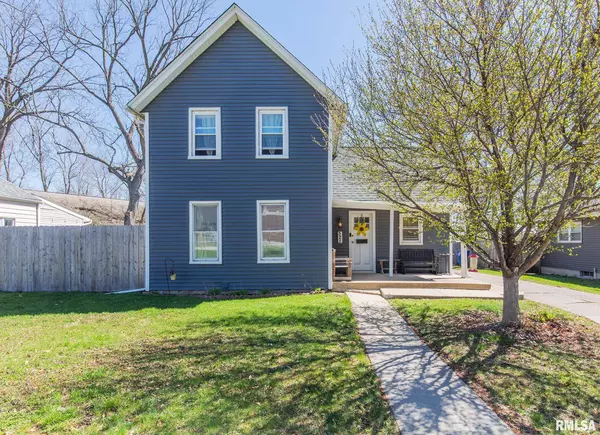 521 N HOWELL ST, Davenport, IA 52802