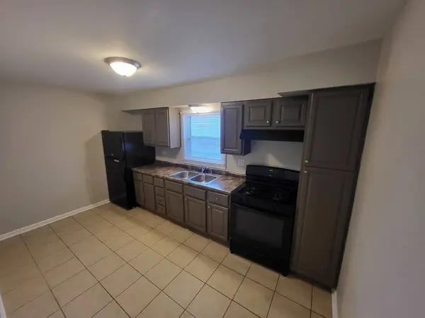 2408 20th Street, North Chicago, IL 60064