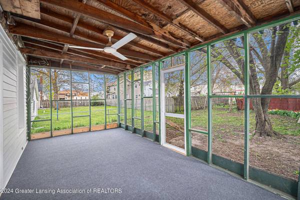 103 W Steel Street, St. Johns, MI 48879, St. Johns, MI 48879