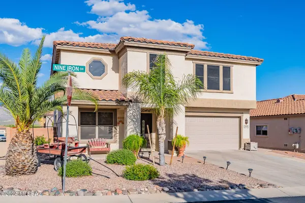 10236 N Nine Iron Drive, Oro Valley, AZ 85737