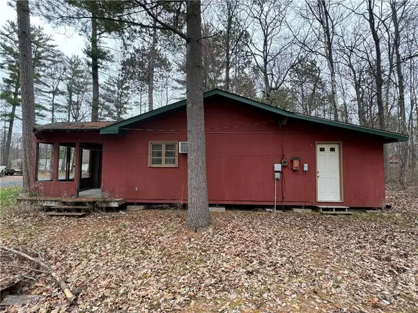 7878 Evergreen Avenue, Hayward, WI 54843