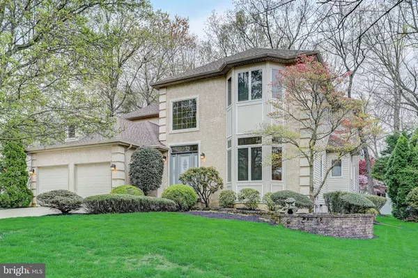 22 LEXINGTON CT, Mount Laurel, NJ 08054