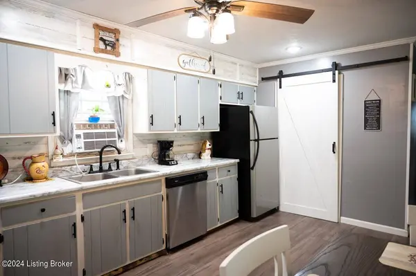 1555 N Highway 333, Webster, KY 40176