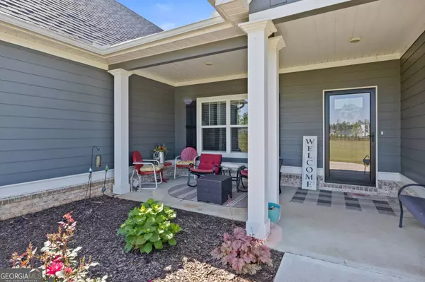 100 Red Fox TRL, Newnan, GA 30263